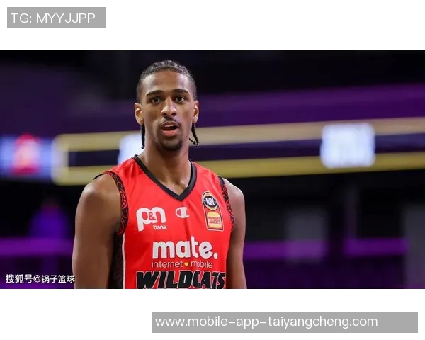 杨瀚森谈夏普和卡马拉：为兄弟们获得丰厚合同感到由衷高兴