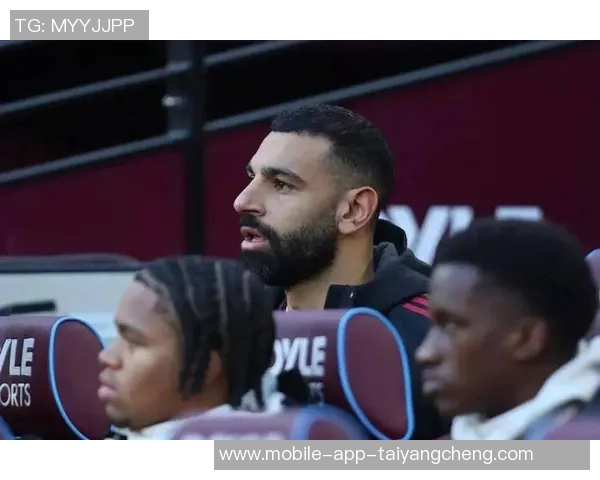 斯洛特希望萨拉赫不愿接受替补角色仍将他视为球队救世主 斯洛特希望萨拉赫不愿接受替补角色仍将他视为球队救世主